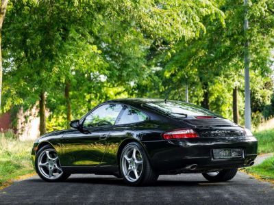 Porsche 996 Carrera Coupé 3.4i  - 15