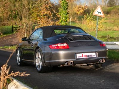 Porsche 997 Carrera 4S  - 11