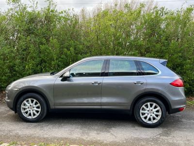 Porsche Cayenne 3.0 DIESEL V6 211CH 2012 CUIR/ GPS/ GARANTIE  - 6