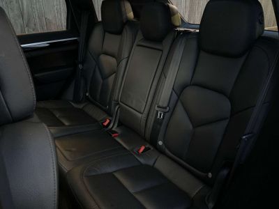 Porsche Cayenne Diesel / pano / leder / trekhaak / camera / euro6b / led  - 7