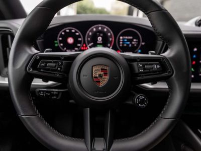 Porsche Cayenne E-HYB-22-HD-MATRIX-AIR-CHRONO-360-PANO-18W-BOSE-.  - 17