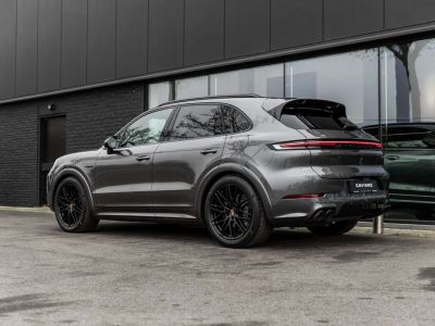 Porsche Cayenne E-HYB-SPORTDES-21-MATRIX-ACC-360-CHRONO-PANO-18W  - 2