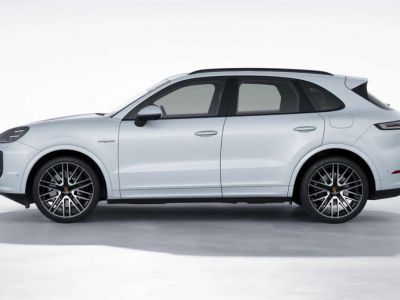 Porsche Cayenne E-HYBRID-HD-MATRIX-SPORTDESIGN-ACC-BOSE-PANO-TREKH  - 2