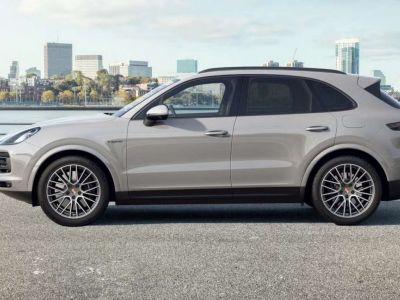 Porsche Cayenne E-Hybrid Plat Ed | PASM 14W BOSE INNODRIVE  - 2