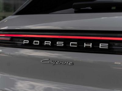 Porsche Cayenne Hybr SportDesignPack Pano 14way BOSE 22'  - 5