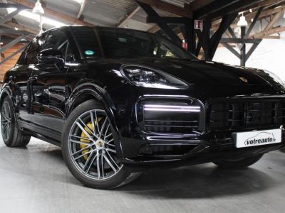 Porsche Cayenne III III E-HYBRID TURBO S  - 1