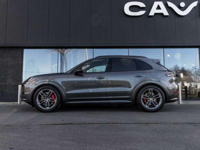 Porsche Cayenne S E-HYB-CARBON-MASSAGE-NACHTZICHT-PDCC-DISPL-HUD  - 3