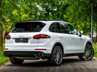 Porsche Cayenne S e-Hybrid Tiptronic  - 18