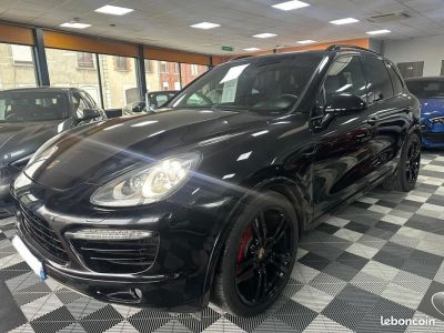 Porsche Cayenne Turbo V8  - 2