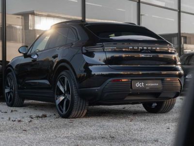 Porsche Macan 4 Airsusp Pano Bose ACC 22'Alu 360° 18way  - 36