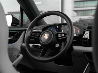 Porsche Macan 4 CopperRuby 18 Way Pano Chrono 22'Alu BOSE Airsus  - 13