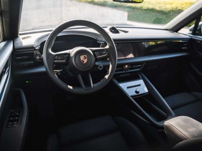 Porsche Macan 4 e-Macan 100 kWh BOSE Pano  - 25