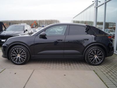 Porsche Macan 4 Electric Peformance PANO TREKHAAK ACC  - 2