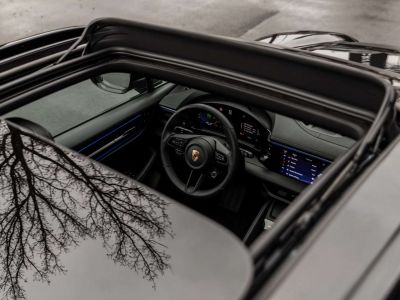 Porsche Macan 4 EV 100KW-22-AIR-MATRIX-PANO-ACC-AUGM. HUD-DISPL  - 17