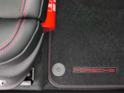 Porsche Macan GTS | Pano Bose Carmine red 360 camera ...  - 12