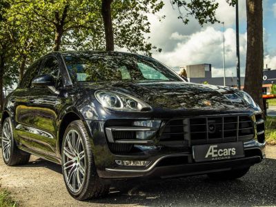 Porsche Macan TURBO  - 8