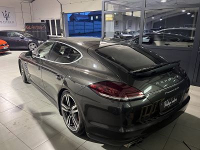 Porsche Panamera  - 3