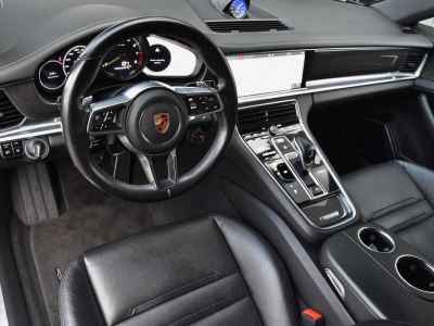 Porsche Panamera 4 E-HYBRID 2.9 V6 BI-TURBO PHEV PDK BLACK DESIGN  - 4