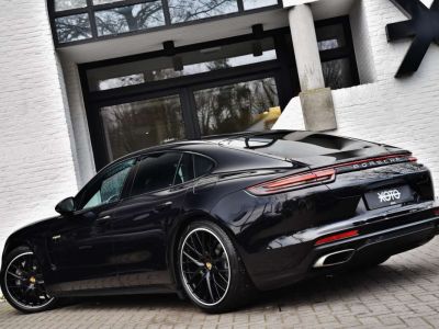 Porsche Panamera 4 E-HYBRID 2.9 V6 BI-TURBO PHEV PDK BLACK DESIGN  - 9