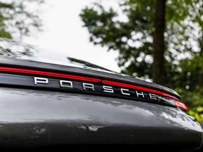 Porsche Panamera 4S PDK  - 22