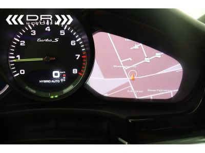 Porsche Panamera TURBO S E-HYBRID SPORT TURISMO - NAVI LEDER PANO 12M GARANTIE  - 38