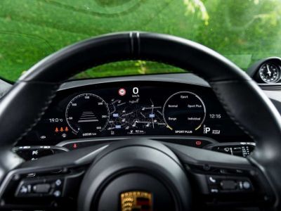 Porsche Taycan 93.4 kWh Turbo  - 35