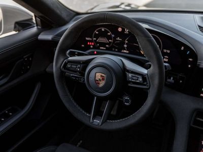 Porsche Taycan GTS SPORTDESIGN-21-AIR-PANO-MATRIX-ACC-360-BOSE  - 48