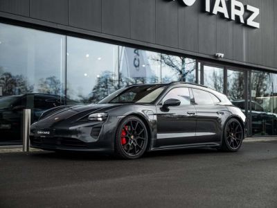 Porsche Taycan GTS ST PDCC-ACHTERASST.-AIR-21-INNO-HUD-MATRIX  - 1