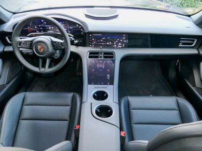 Porsche Taycan Sport Turismo 4S | Passenger screen Bose ...  - 19