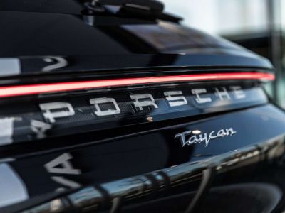 Porsche Taycan SPORT TURSIMO-PERF+-DISPLAY-BOSE-360-PANO-ACC-FULL  - 18