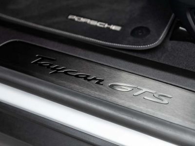 Porsche Taycan ST GTS SPORTDES-PDCC-PSCB-21-ACC-HUD-DISPL-MATRIX  - 26