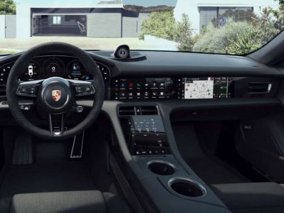 Porsche Taycan Turbo S | Gentian INNO PASS DISPLAY PDCC  - 5