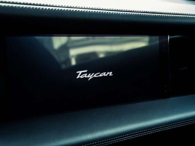 Porsche Taycan TURBO S  - 30