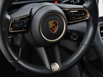 Porsche Taycan TURBO S SPORT DESIGN CARBON  - 11