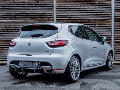 Renault Clio RS Sport 1.6 Turbo 200PK Aut. - ANDROID AUTO - KEYLESS - CRUISECONTROL - AIRCO  - 9