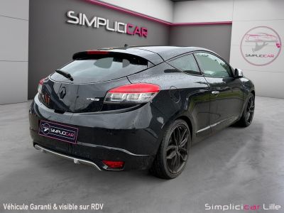 Renault Megane III COUPE 2.0 220 GT  - 3