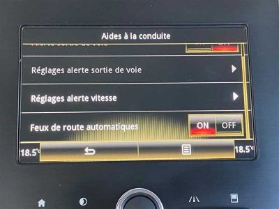Renault Megane IV Estate 1.5 dCi 110 Energy Business EDC - <small></small> 15.990 € <small>TTC</small> - #9