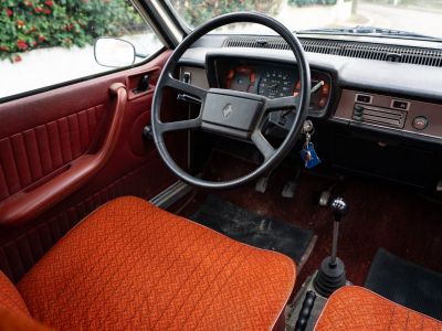 Renault R12 1977 – Renault 12 TL - <small></small> 6.000 € <small>TTC</small>