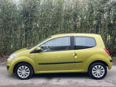 Renault Twingo II 1.2 ESS 60CH ACCESS 94.000KM 1ERE MAIN GARANTIE  - 5