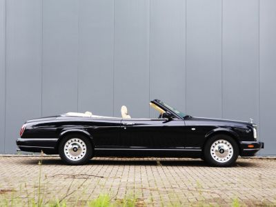 Rolls Royce Corniche V 6.8L V8 producing 325 bhp  - 4