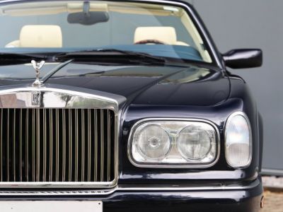 Rolls Royce Corniche V 6.8L V8 producing 325 bhp  - 17