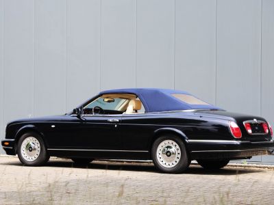 Rolls Royce Corniche V 6.8L V8 producing 325 bhp  - 28