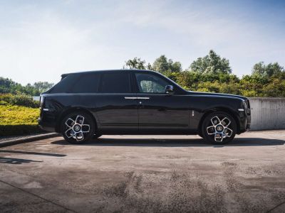 Rolls Royce Cullinan Black Badge Theatre Shooting Star Coachline  - 12