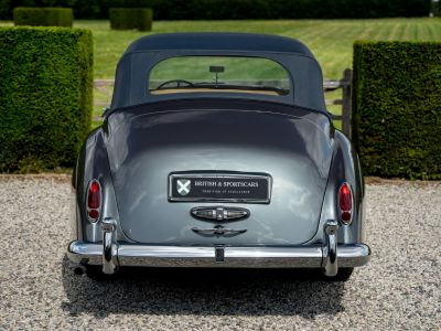 Rolls Royce Silver Cloud S2 Drophead by H J Mulliner - 1 of 107ex  - 15