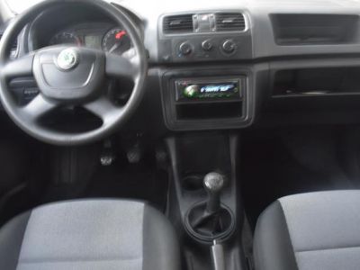 Skoda Fabia 1.2i  - 12