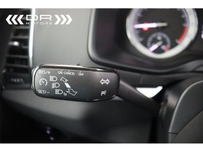 Skoda Karoq 1.6CRTDI AMBITION - LEDER NAVI DAB MIRROR LINK  - 32