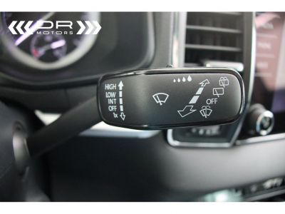 Skoda Karoq 1.6CRTDI AMBITION - LEDER NAVI DAB MIRROR LINK  - 35