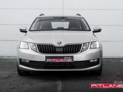 Skoda Octavia 1.6 TDi Ambition Boite DSG 7 CARPLAY CRUISE-C  - 8