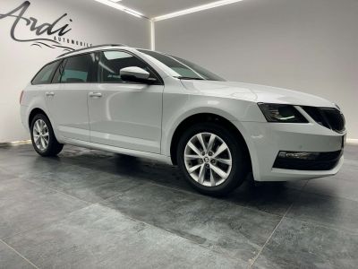 Skoda Octavia 1.6 TDi GARANTIE 12 MOIS 1er PROPRIETAIRE GPS  - 12