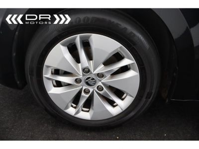 Skoda Octavia Combi 1.0TSI AMBITION - KEYLESS NAVI LED  - 52